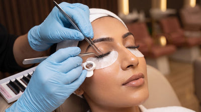 Eyelashes Extension Application